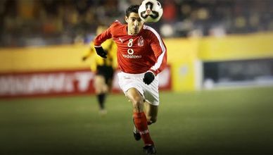 محمد بركات.. "الزئبقي" بين أكثر من 20 لقباً وجائزتي BBC و"كاف"