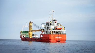 خط الرورو.. شريان تجارة بديل عن مضيق هرمز