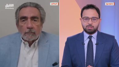 التضخم والفائدة يواصلان الضغط على الذهب