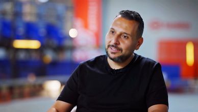 محمد عزت.. خبرة وتحديات نجاح "بوسطة" في ريادة قطاع الشحن