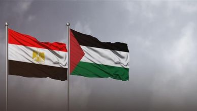 القاهرة شاهد على لقاء حاد اللهجة بين حماس والفصائل
