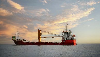 مضيق هرمز.. تطورات متسارعة