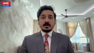 النفط بين العقوبات والمعروض.. هل حان وقت التراجع؟