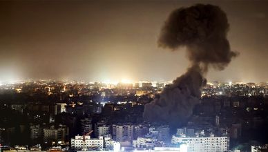 الجيش الأميركي يفقد طائرة غرب العراق.. وغارات إسرائيلية على لبنان