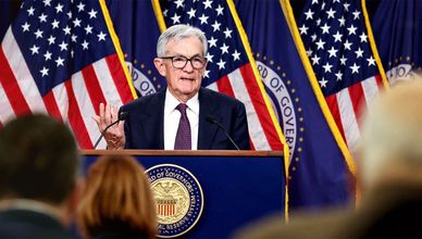 باول: الإبقاء على الفائدة يهدف لدعم سوق العمل ومسار التضخم