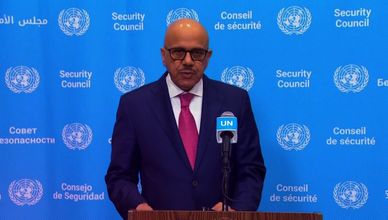 وزير خارجية البحرين: سنعمل لإعادة صياغة قرار يضمن أمن "هرمز"