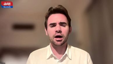 الضغوط تعود إلى سوق العملات المشفرة وسط ترقب عالمي