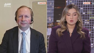 الذهب والدولار تحت تأثير الفيدرالي.. خبير يكشف توقعات الأسواق
