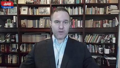 تدوير استثماري حاد بعيدًا عن بعض أسهم الذكاء الاصطناعي