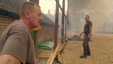 حريق المزرعة