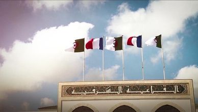 الجزائر وفرنسا تدخلان فصلاً متوتراً جديداً بسبب الحقائب الدبلوماسية