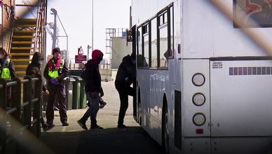 تشديد الهجرة في بريطانيا يعيد صياغة سوق العمل وتدفق الوافدين