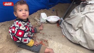 الأمطار تضاعف معاناة النازحين في خيم غزة الممزقة