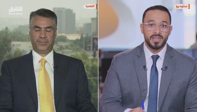 المركزي المصري يسحب السيولة لكبح التضخم.. والدولار يواصل الصعود