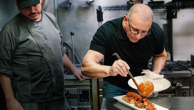 إنقاذ المطاعم المتعثرة