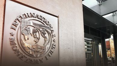البنك الدولي يتوقع انخفاض أسعار السلع وسط تضخم عالمي