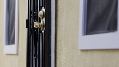 لغز الأيام المظلمة