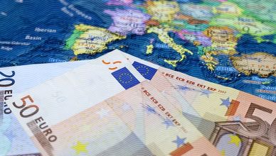 تباطؤ اقتصاد أوروبا مع تراجع مؤشرات الأعمال في مارس