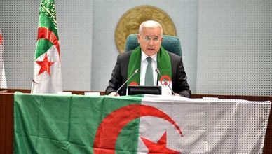 البرلمان الجزائري يناقش قانون تجريم الاستعمار الفرنسي