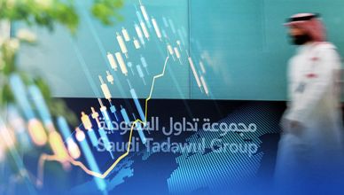 السوق السعودية تفتتح بحذر وسط ترقب النتائج والتوترات