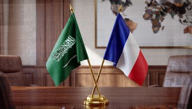 اتفاقيات سعودية فرنسية.. وعقوبات أميركية جديدة ضد إيران