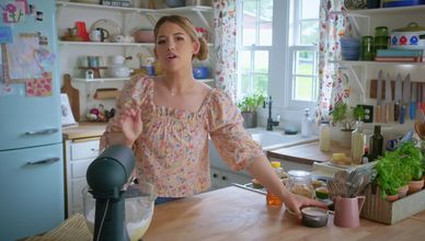 فتوش الدجاج المشوي