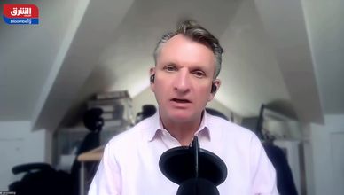 السبع الكبار.. صراع السيولة والذكاء الاصطناعي في وول ستريت