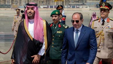 الحوثيون يصعدون في اليمن.. والسعودية ومصر تعززان التنسيق