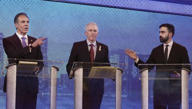 سباق محتدم في انتخابات نيويورك البلدية.. ممداني وكومو وسليوا يتنافسون