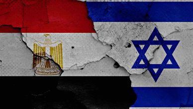 مصر تلاحق إسرائيل قضائيا.. وتداعيات لانقطاع الكهرباء بأوروبا