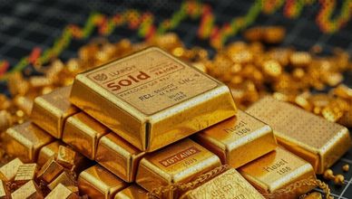 الذهب يتكبد أكبر خسارة يومية منذ 2013.. و"بتكوين" تستعيد الزخم