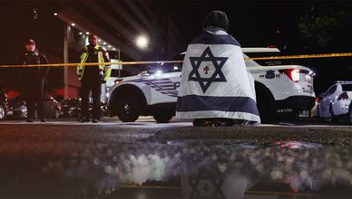 هجوم على سفارة إسرائيل بواشنطن.. وملف إيران النووي يشتعل