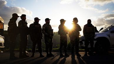 تحركات ميدانية في سوريا.. واجتماع أول للجنة إدارة غزة