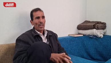 لاجئون سوريون يغادرون لبنان إلى ريف درعا تحت دوي القصف