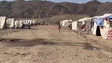 باكستان.. خطط لترحيل 1.8 مليون أفغاني
