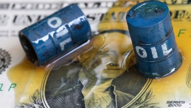 قبيل اجتماع أوبك+.. صناديق التحوط تخفض رهاناتها على صعود أسعار النفط