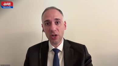 الاقتصاد الأميركي.. بين تضخم الوظائف وسيناريو الفائدة الطويل