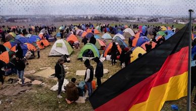 برلين تغلق الباب تدريجيًا بوجه اللاجئين السوريين.