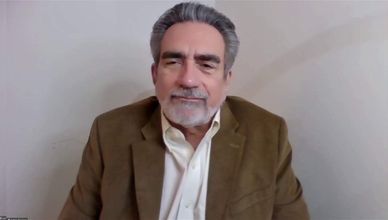 بيتر توماس: "المركزي الياباني" سيبدأ بشراء الذهب لأول مرّة