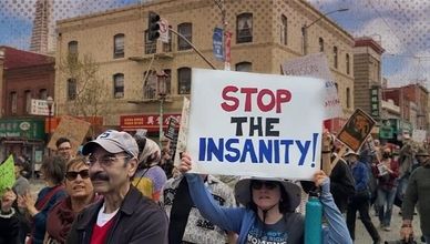 لماذا تظاهر الأميركيون ضد ترمب؟