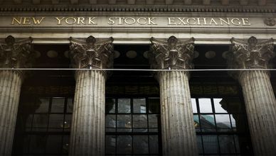 مكاسب أولية للمؤشرات الأميركية قبل بيانات التضخم الحاسمة