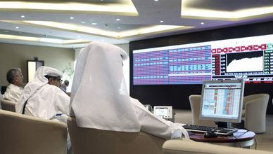 مؤشرات الأسواق الخليجية.. حركة جيدة في "السعودي" وتراجعات بـ"القطري"