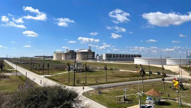 كوشنا: توازن بين العرض والطلب في أسواق الغاز الطبيعي العالمية