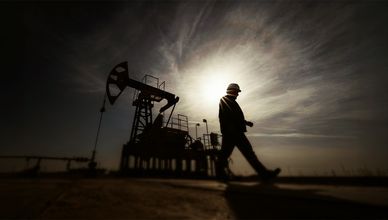 مخاوف إسرائيلية من هجوم إيراني مفاجئ.. والنفط يستجيب لتوقعات الفائدة