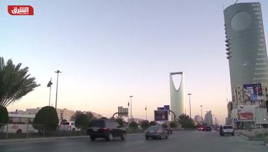 سلطان عُمان يغادر إيران بعد زيارة بحث فيها قضايا عدة