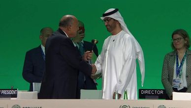 ما أهمية تفعيل قرار الصندوق الاستثماري لدعم الدول الضعيفة من التغيرات المناخية؟