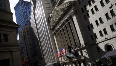  S&P500 يتجه لتسجيل قمم تاريخية جديدة في 2024