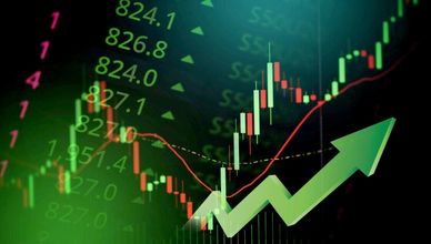 "تاسي" يتجه للتعافي من خسائر أبريل.. وأسعار النفط تتراجع