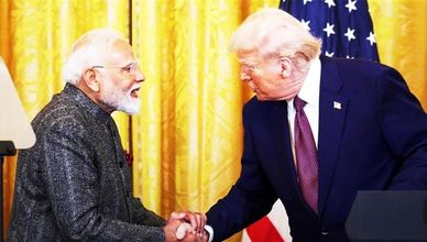 ترمب يشيد بالمحادثات مع إيران.. واتفاق تجاري بين أميركا والهند