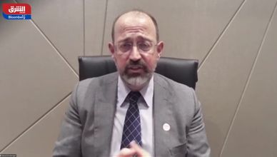 رغم التراجعات.. أسعار النفط تحوم قرب أعلى مستوياتها في خمسة أشهر